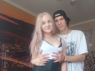 LarryAndAlice - Live porn &amp; sex cam - 17512390