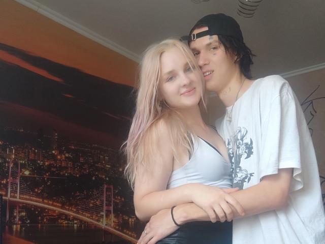 LarryAndAlice - Live porn &amp; sex cam - 17512394