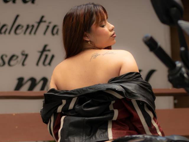 MelannyVega - сексуальная веб-камера в реальном времени - 17513410