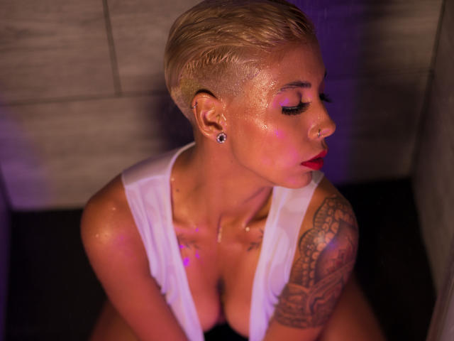 GabyCollins - Live porn &amp; sex cam - 17513518