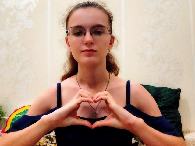 Ursan - Live sex cam - 17514378