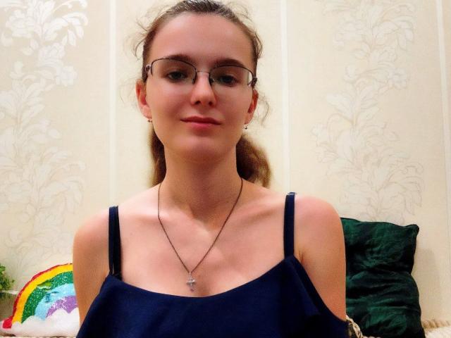 Ursan - Live sex cam - 17514382