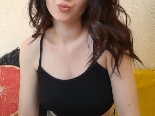 SunnyIsa - Live porn &amp; sex cam - 17514666