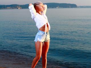 AlexisHoney - сексуальная веб-камера в реальном времени - 17515466