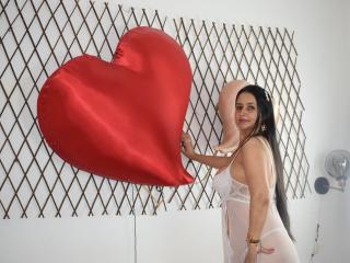 RoxanaClever - сексуальная веб-камера в реальном времени - 17516970