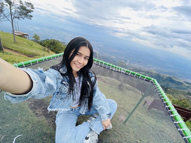 DeisyWest - Live porn &amp; sex cam - 17521278