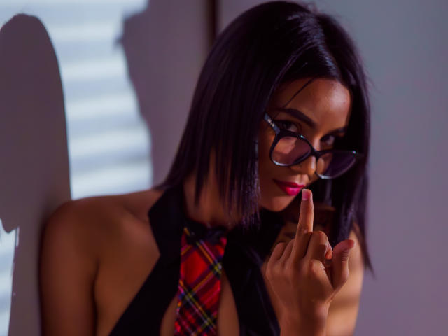MicheleHottyX - Sexe cam en vivo - 17531362