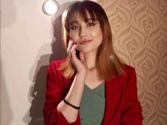 AliseaReng - Sexe cam en vivo - 17531642