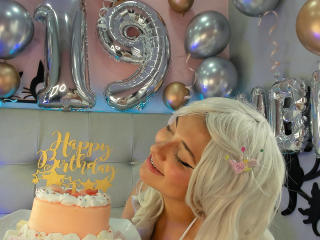 MiaLoliy - Live porn &amp; sex cam - 17535442
