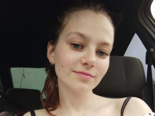 MillieAdele - Live Sex Cam - 17536682