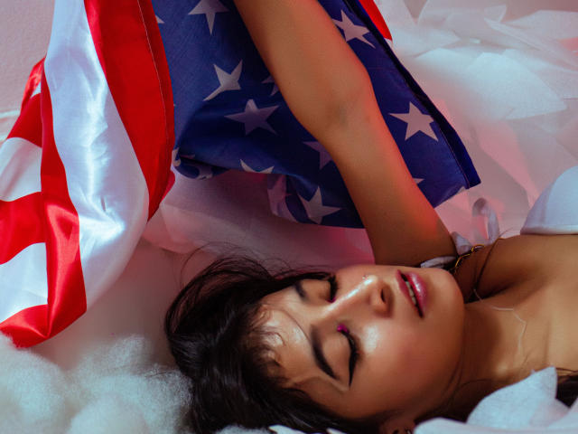 NaiaSanders - Live Sex Cam - 17539914