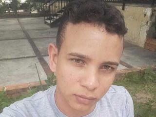 DanielMoncada - Live sex cam - 17540710