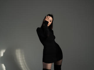 MirandaBlackFoxy - сексуальная веб-камера в реальном времени - 17543950