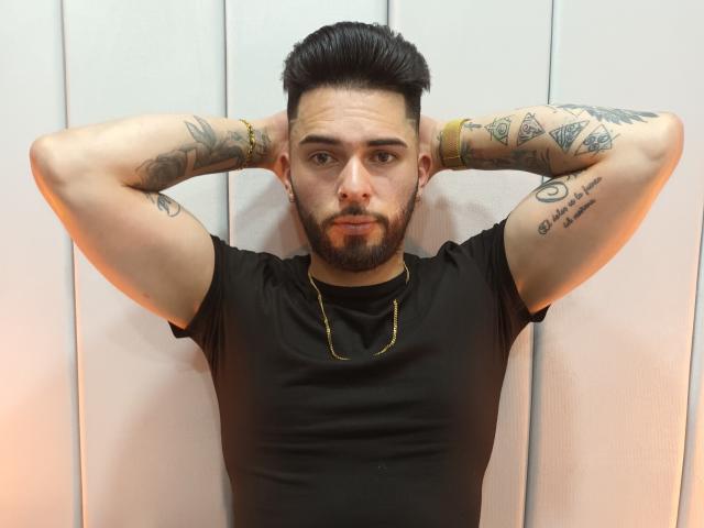 AndyCortez - Live porn &amp; sex cam - 17545026