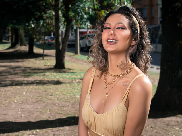 FloraSaenz - Live porn &amp; sex cam - 17546946