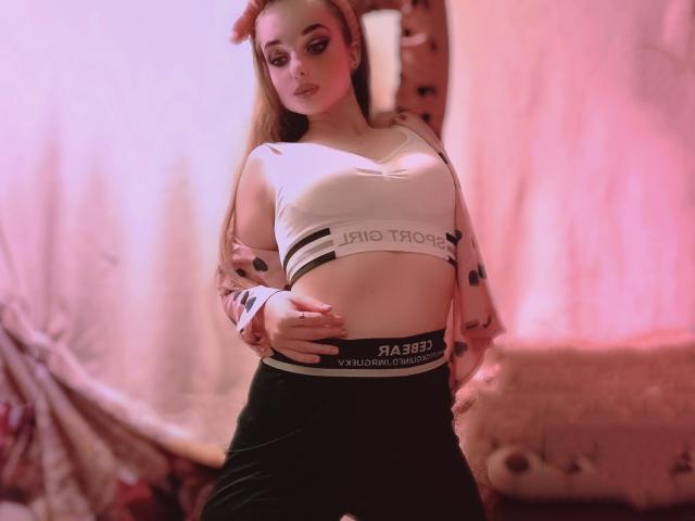 KariMillie - ライブポルノ&amp;セックスカム - 17549070