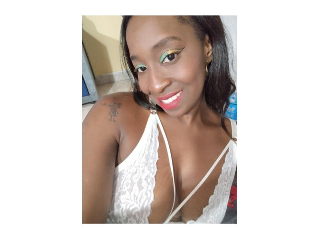 KatalinnaGal - сексуальная веб-камера в реальном времени - 17550370