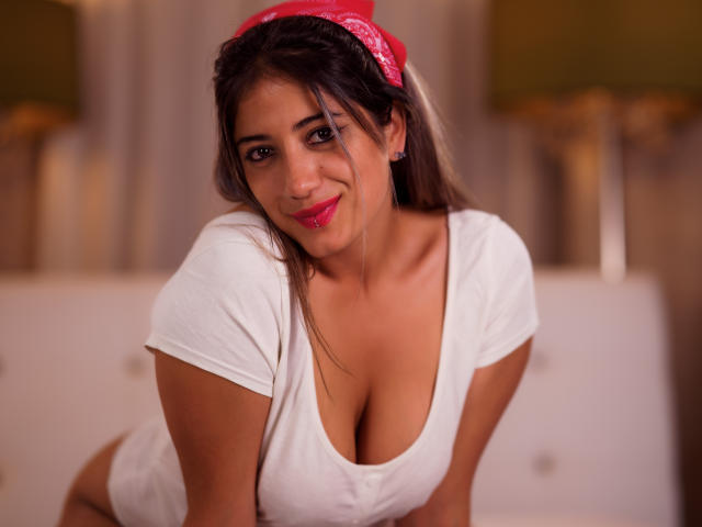 AnnaLua - Camera khiêu dâm &amp; quyến rũ trực tiếp - 17557134