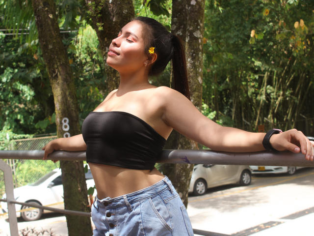 AmberAntonella - Live porn &amp; sex cam - 17576994