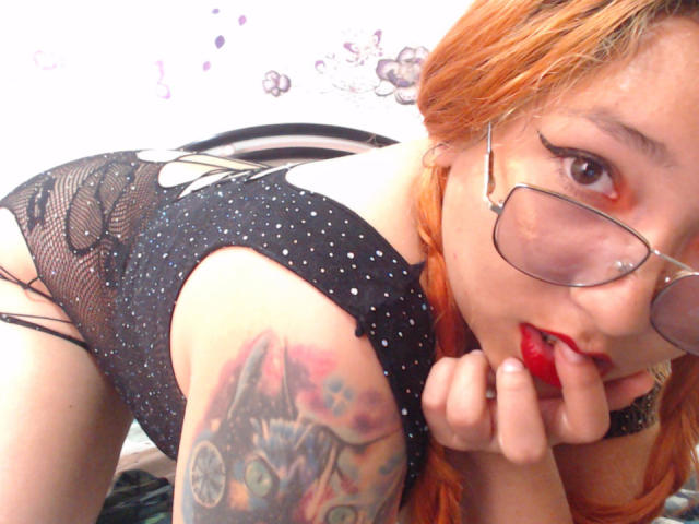 EireneChatonne - Sexe cam en vivo - 17578182