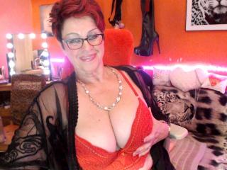 Bettina - Live sexe cam - 17592146