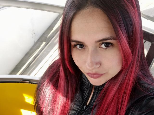 GingerCooper - Live sex cam - 17594218