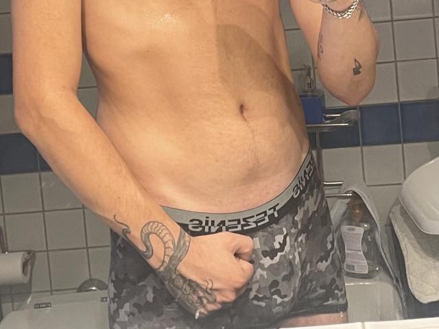 ItalianStud - Live sexe cam - 17600494