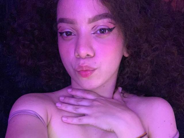 CamiEvans - Live porn &amp; sex cam - 17601330