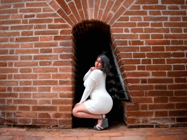 KarmillaCart - Élő pornó és szexkamera - 17601570