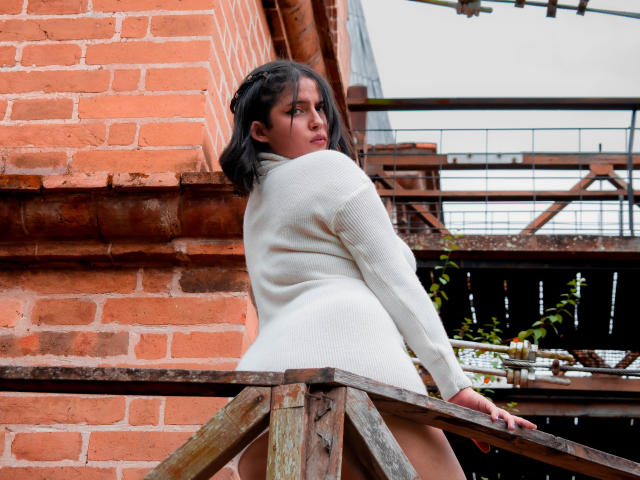 KarmillaCart - сексуальная веб-камера в реальном времени - 17601578