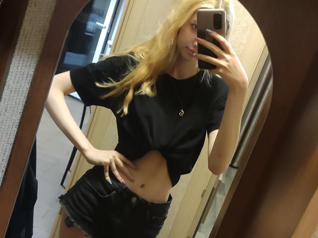 LillyLoves - Live porn &amp; sex cam - 17601678