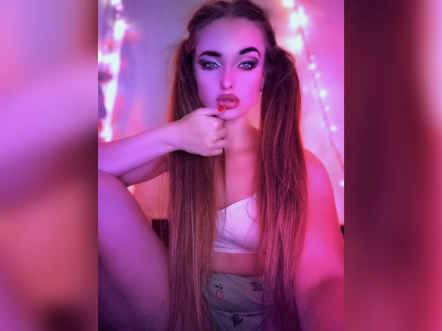 KariMillie - Live porn &amp; sex cam - 17602710