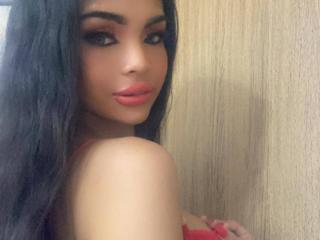 AdrianaQueenTS - Live porn &amp; sex cam - 17604458