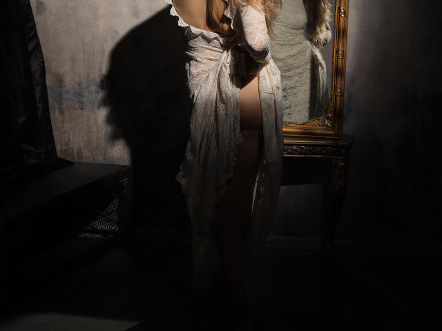 NadinBrave - Camera khiêu dâm &amp; quyến rũ trực tiếp - 17610282