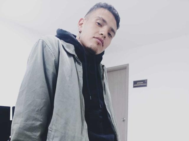 Perceo - сексуальная веб-камера в реальном времени - 17611570