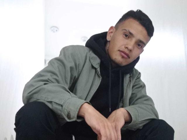 Perceo - Live porn &amp; sex cam - 17611606