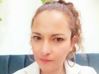 EstefaniaRuiz - Live porn &amp; sex cam - 17619334