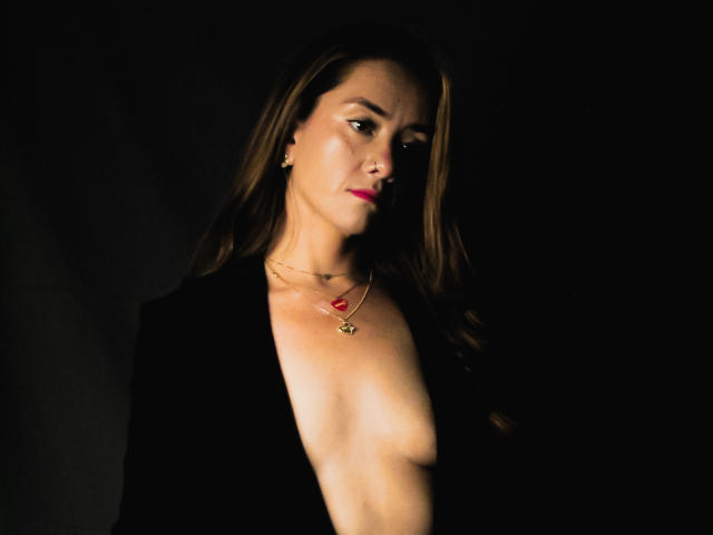 ElizabethHoney - Sexe cam en vivo - 17625850