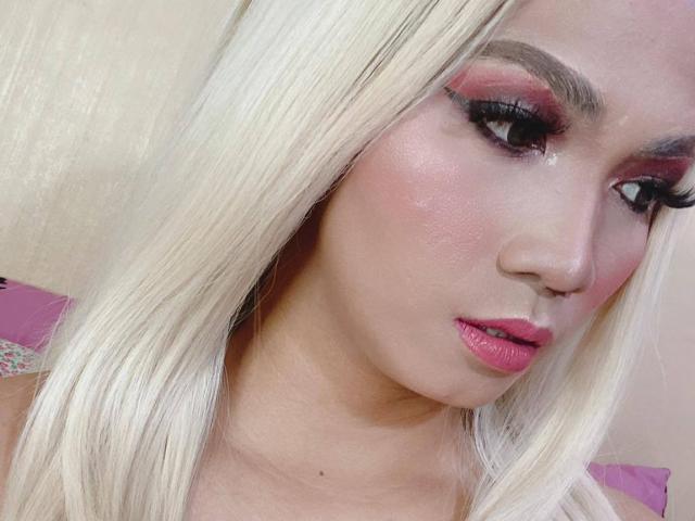 FoxyDreamTs - Live porn &amp; sex cam - 17626658