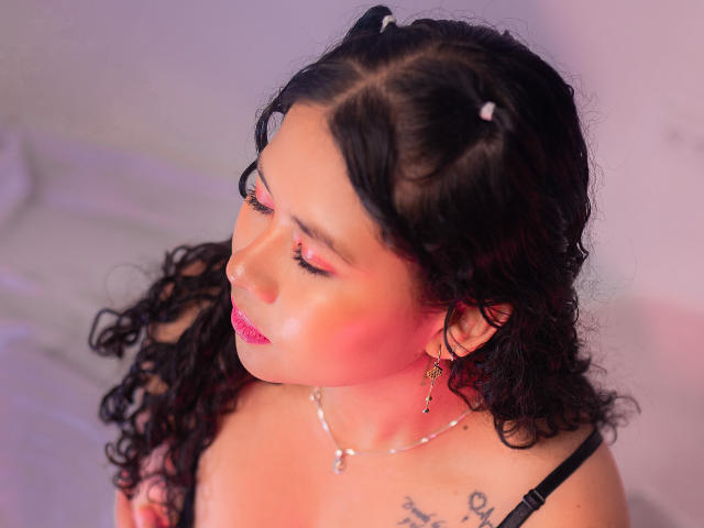 LourrieAnn - 라이브 포르노 &amp; 섹스 캠 - 17632110