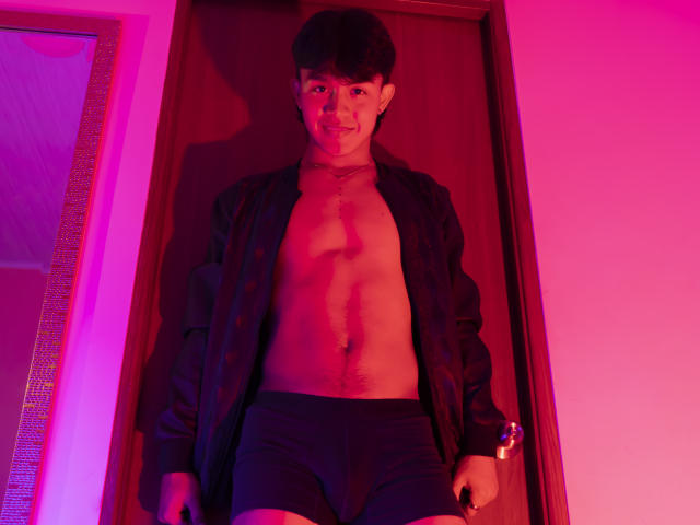 JordanTrinity - Porno na żywo i seks kamera - 17634950