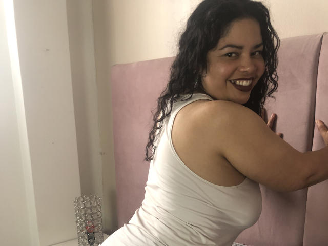 MarianaCastillo - Live porn &amp; sex cam - 17640270