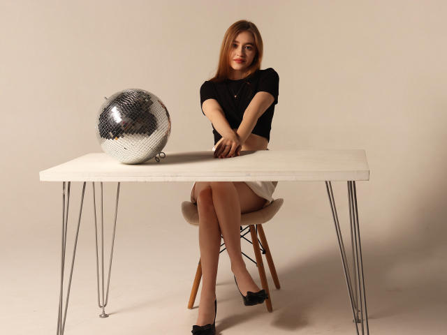 NicoleShaw - сексуальная веб-камера в реальном времени - 17645710