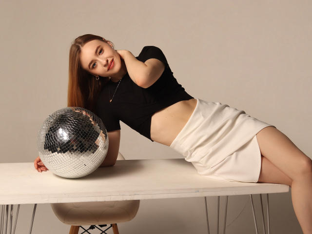 NicoleShaw - Sexe cam en vivo - 17645742