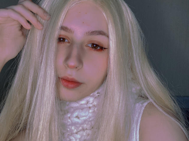 ImAmelie - Porno na żywo i seks kamera - 17646718