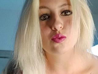 Nicoleks - сексуальная веб-камера в реальном времени - 17647582