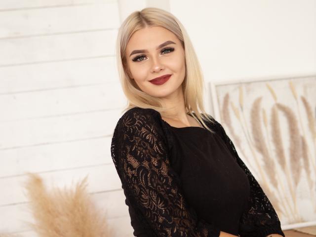 RadiantEva - сексуальная веб-камера в реальном времени - 17652506