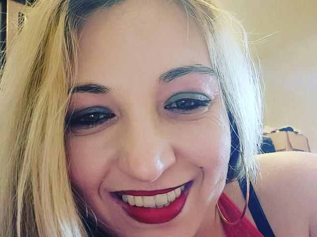 SindiHot69 - Sexe cam en vivo - 17653890