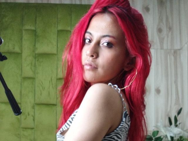 ElektraxFlux - сексуальная веб-камера в реальном времени - 17656302