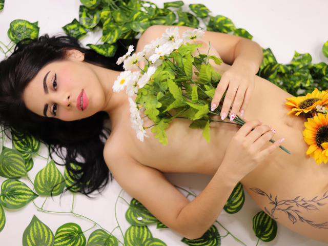 KeriAnn - Live porn &amp; sex cam - 17657502